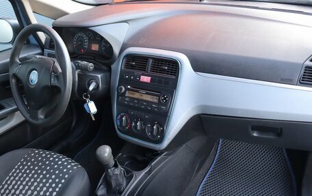 Fiat Punto III Punto Evo рестайлинг, 2005 год, 379 000 рублей, 10 фотография