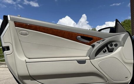Mercedes-Benz SL-Класс, 2005 год, 4 400 000 рублей, 25 фотография