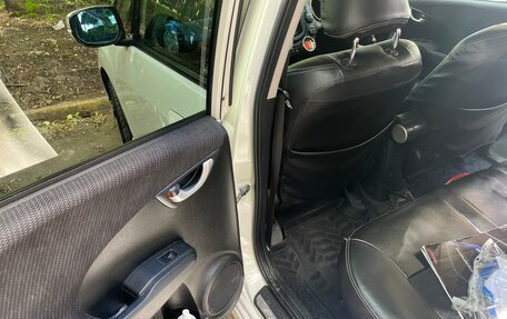 Honda Fit III, 2011 год, 950 000 рублей, 7 фотография