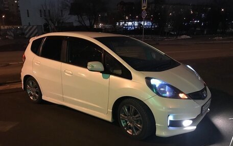 Honda Fit III, 2011 год, 950 000 рублей, 4 фотография