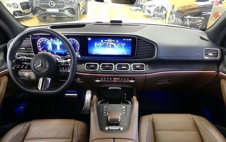 Mercedes-Benz GLS, 2025 год, 18 000 000 рублей, 14 фотография