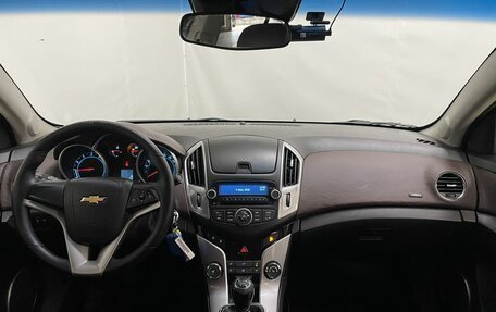 Chevrolet Cruze II, 2013 год, 799 000 рублей, 11 фотография