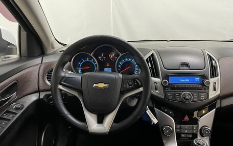 Chevrolet Cruze II, 2013 год, 799 000 рублей, 16 фотография