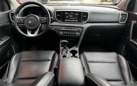 KIA Sportage IV рестайлинг, 2018 год, 2 399 000 рублей, 6 фотография