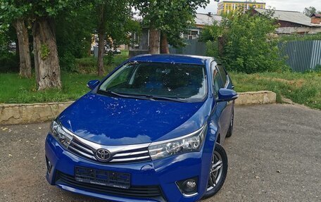 Toyota Corolla, 2013 год, 1 200 000 рублей, 3 фотография
