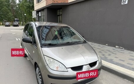 Mitsubishi Colt VI рестайлинг, 2007 год, 320 000 рублей, 3 фотография