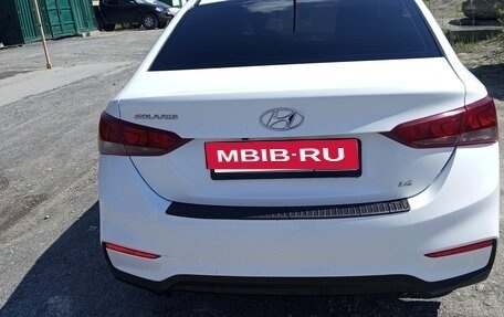 Hyundai Solaris II рестайлинг, 2017 год, 1 050 000 рублей, 4 фотография