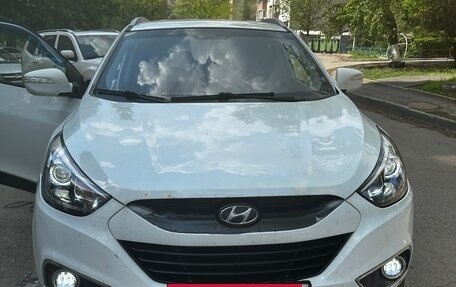 Hyundai ix35 I рестайлинг, 2010 год, 1 300 000 рублей, 10 фотография