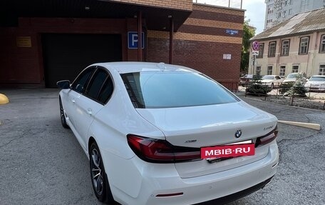 BMW 5 серия, 2020 год, 5 900 000 рублей, 5 фотография