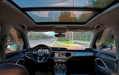 Audi Q3, 2022 год, 2 399 000 рублей, 17 фотография