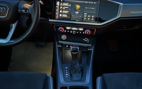 Audi Q3, 2022 год, 2 399 000 рублей, 20 фотография
