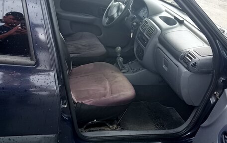 Renault Clio III, 2001 год, 140 000 рублей, 9 фотография