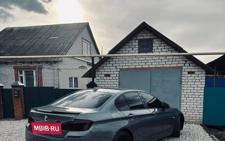 BMW 5 серия, 2010 год, 2 000 000 рублей, 11 фотография