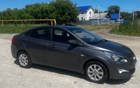 Hyundai Solaris II рестайлинг, 2016 год, 670 000 рублей, 3 фотография