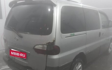 Hyundai Starex I рестайлинг, 2003 год, 250 000 рублей, 4 фотография