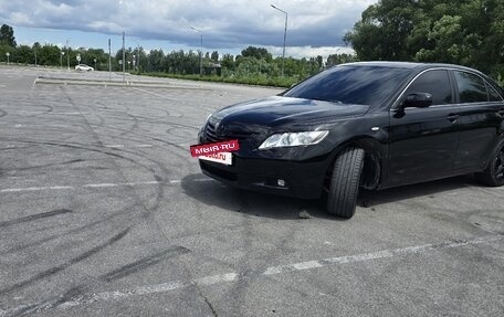 Toyota Camry, 2006 год, 1 000 000 рублей, 2 фотография