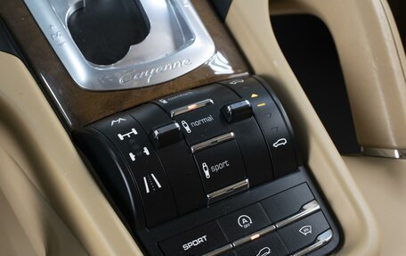 Porsche Cayenne III, 2011 год, 1 900 000 рублей, 16 фотография