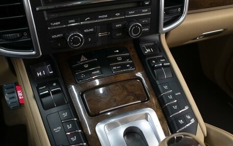 Porsche Cayenne III, 2011 год, 1 900 000 рублей, 17 фотография