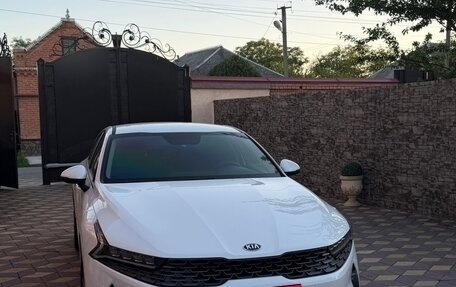 KIA K5, 2021 год, 2 650 000 рублей, 1 фотография