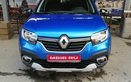 Renault Sandero II рестайлинг, 2022 год, 1 250 000 рублей, 1 фотография