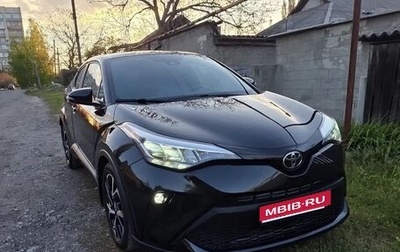 Toyota C-HR I рестайлинг, 2021 год, 2 600 000 рублей, 1 фотография