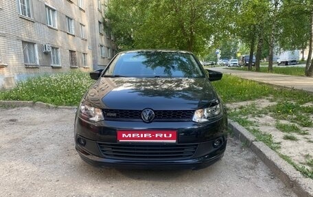 Volkswagen Polo VI (EU Market), 2010 год, 695 000 рублей, 1 фотография
