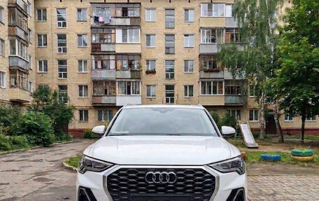 Audi Q3, 2022 год, 2 500 000 рублей, 1 фотография