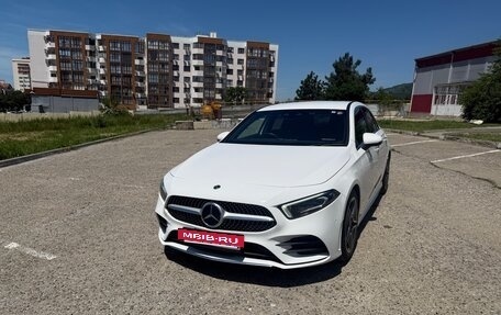 Mercedes-Benz A-Класс, 2021 год, 2 600 000 рублей, 2 фотография