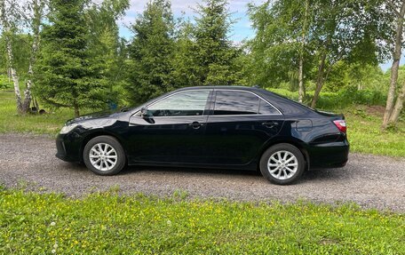 Toyota Camry, 2017 год, 1 600 000 рублей, 6 фотография