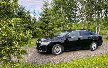 Toyota Camry, 2017 год, 1 600 000 рублей, 5 фотография