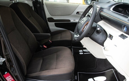 Toyota Sienta II, 2016 год, 985 000 рублей, 12 фотография