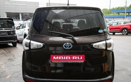 Toyota Sienta II, 2016 год, 985 000 рублей, 8 фотография