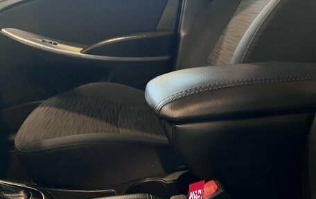 Hyundai Solaris II рестайлинг, 2015 год, 1 015 000 рублей, 31 фотография