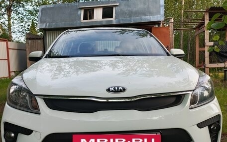 KIA Rio IV, 2020 год, 1 250 000 рублей, 2 фотография