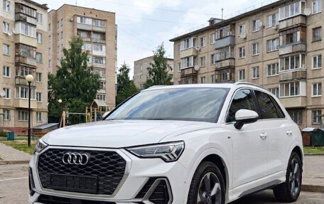 Audi Q3, 2022 год, 2 500 000 рублей, 3 фотография