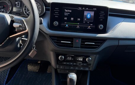 Skoda Rapid II, 2021 год, 2 400 000 рублей, 8 фотография