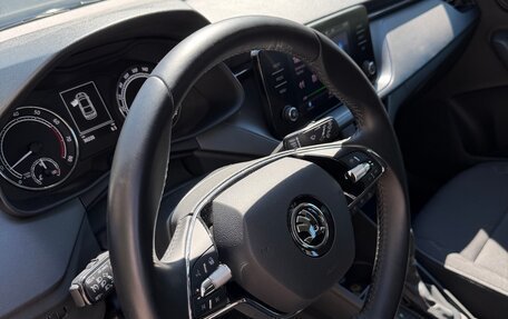 Skoda Rapid II, 2021 год, 2 400 000 рублей, 12 фотография