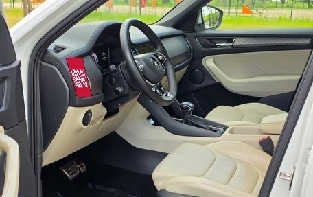 Skoda Kodiaq I, 2022 год, 3 820 000 рублей, 13 фотография