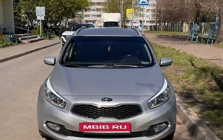 KIA cee'd III, 2013 год, 700 000 рублей, 2 фотография