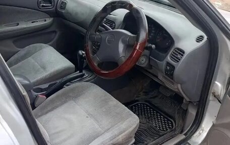 Nissan Sunny B15, 2001 год, 325 000 рублей, 3 фотография