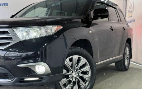Toyota Highlander III, 2012 год, 2 249 000 рублей, 8 фотография