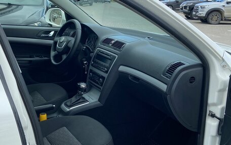 Skoda Octavia, 2011 год, 1 075 000 рублей, 9 фотография