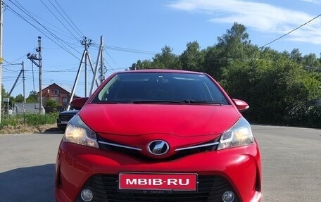 Toyota Vitz, 2014 год, 950 000 рублей, 1 фотография