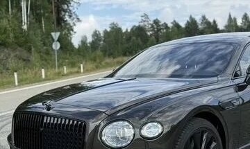 Bentley Flying Spur, 2021 год, 27 000 000 рублей, 1 фотография