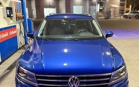 Volkswagen Tiguan II, 2018 год, 3 330 000 рублей, 1 фотография