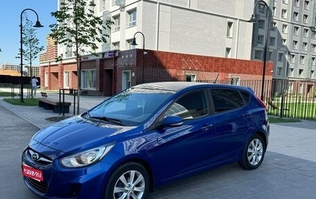 Hyundai Solaris II рестайлинг, 2012 год, 895 000 рублей, 1 фотография