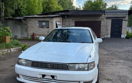 Toyota Cresta, 1994 год, 670 000 рублей, 2 фотография