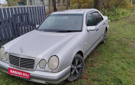 Mercedes-Benz E-Класс, 1997 год, 380 000 рублей, 6 фотография