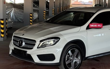 Mercedes-Benz GLA, 2015 год, 2 500 000 рублей, 2 фотография