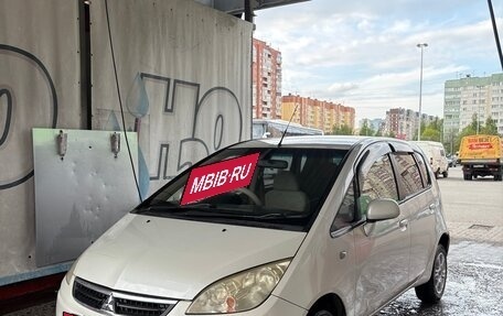 Mitsubishi Colt VI рестайлинг, 2006 год, 360 000 рублей, 2 фотография
